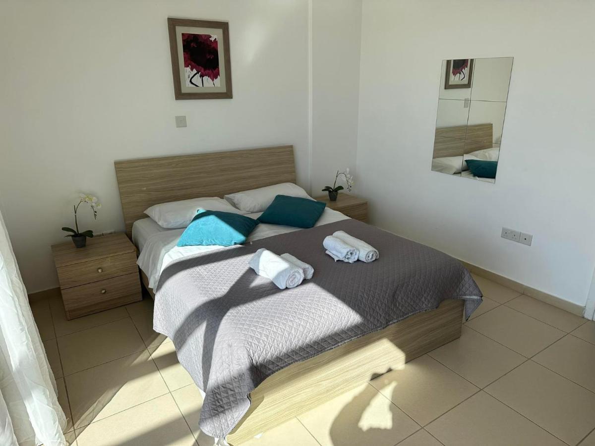 Villa Aqua Sunrise 1Km From Beach With Sea Views Coral Bay Luaran gambar