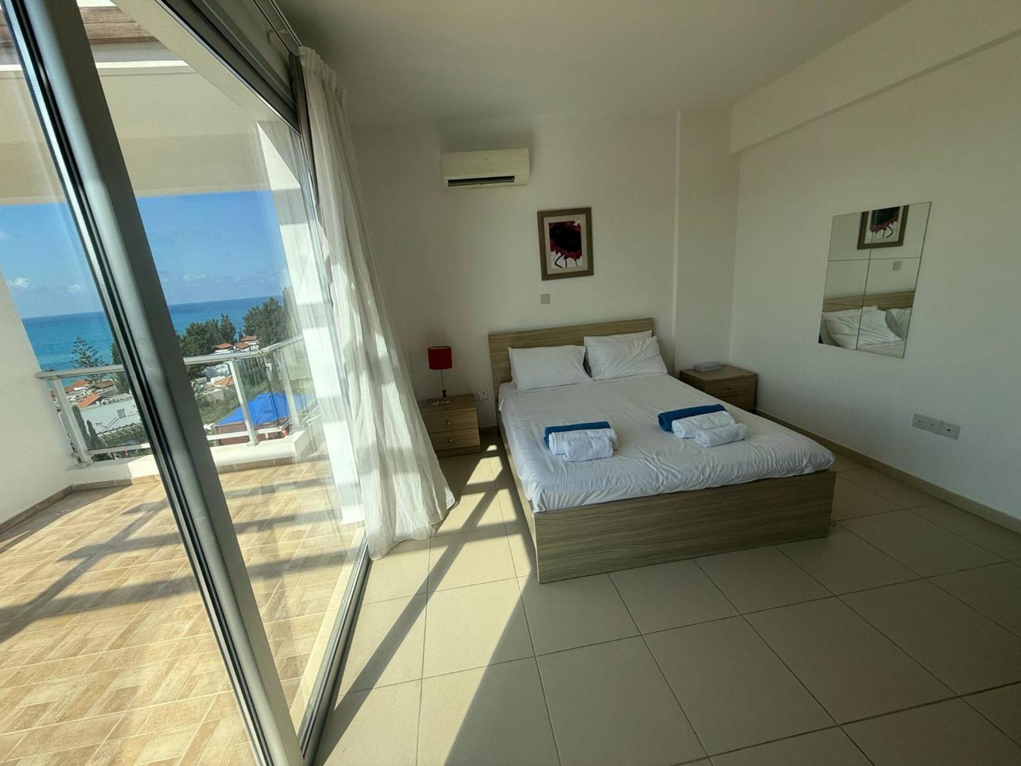 Villa Aqua Sunrise 1Km From Beach With Sea Views Coral Bay Luaran gambar