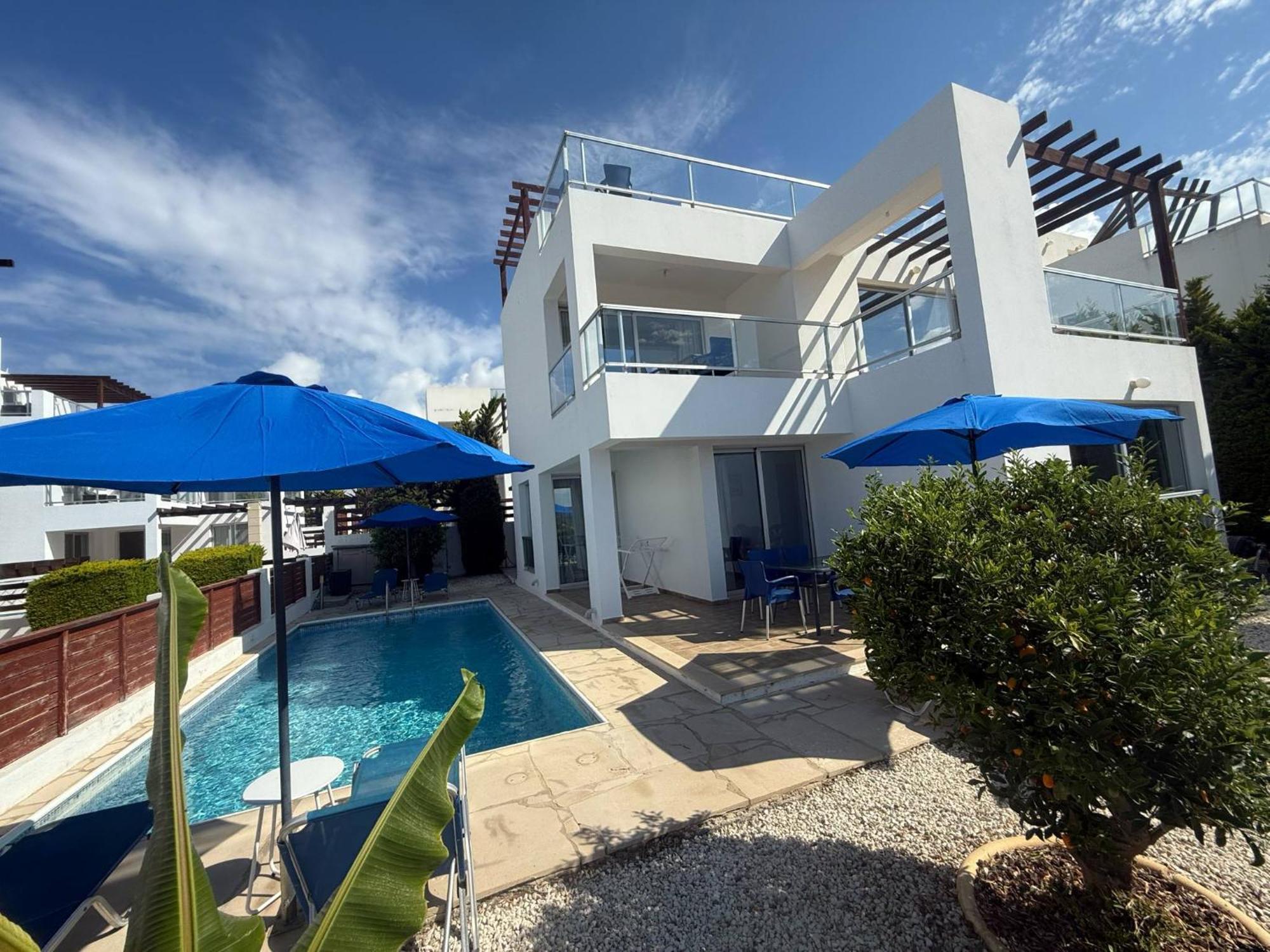 Villa Aqua Sunrise 1Km From Beach With Sea Views Coral Bay Luaran gambar